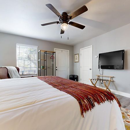 Meadow Creek Cottage Wimberley Esterno foto